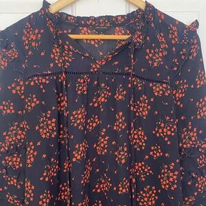 Ann Taylor Navy Floral Blouse with Ruffle Collar & Sleeve size Medium